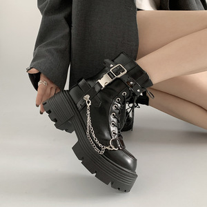 Botas Cortas de Mujer con Plataforma Negra para Exteriores, Estilo Urbano 2026, Ideales para Combinar con Faldas - Product Image 1
