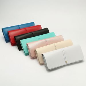 Lot de lunettes de soleil colorées tendance en gros avec étui personnalisé et logo - Product Image 2