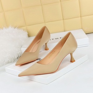 Chaussures de mode à talon bas pour femmes, nouvelles chaussures de créateur, escarpins classiques à talon chaton - Product Image 5