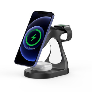 Support de <span class=keywords><strong>chargeur</strong></span> sans fil magnétique 4 en 1 avec lampe LED 15W <span class=keywords><strong>Induction</strong></span> Station d'accueil <span class=keywords><strong>chargeur</strong></span> rapide universelle pour <span class=keywords><strong>iPhone</strong></span> IWatch <span class=keywords><strong>AirPods</strong></span> - Product Image 1