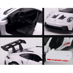 Modellino Auto Sportiva in Scala 1:36 in Lega Pressofusa, Stile GT, con Funzione Pull-Back e Portiere Apribili - Product Image 3
