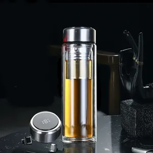 Prezzo all'ingrosso bottiglia d'acqua in vetro personalizzato con vite in vetro borosilicato a due strati con filtro all'interno