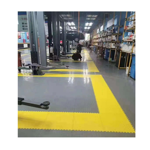 Customizable Color Eco-Friendly PVC Garage <b>Flooring</b> Thick <b>Plastic</b> Click Installation for Indoor Gym Outdoor Use - Product Image 6