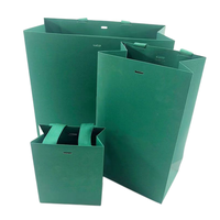 Boîtes cadeaux de luxe en carton recyclable pour parfums et sacs à main pour rouges à lèvres avec poignée en patch pour emballages de soins de la peau, mascara et blush
