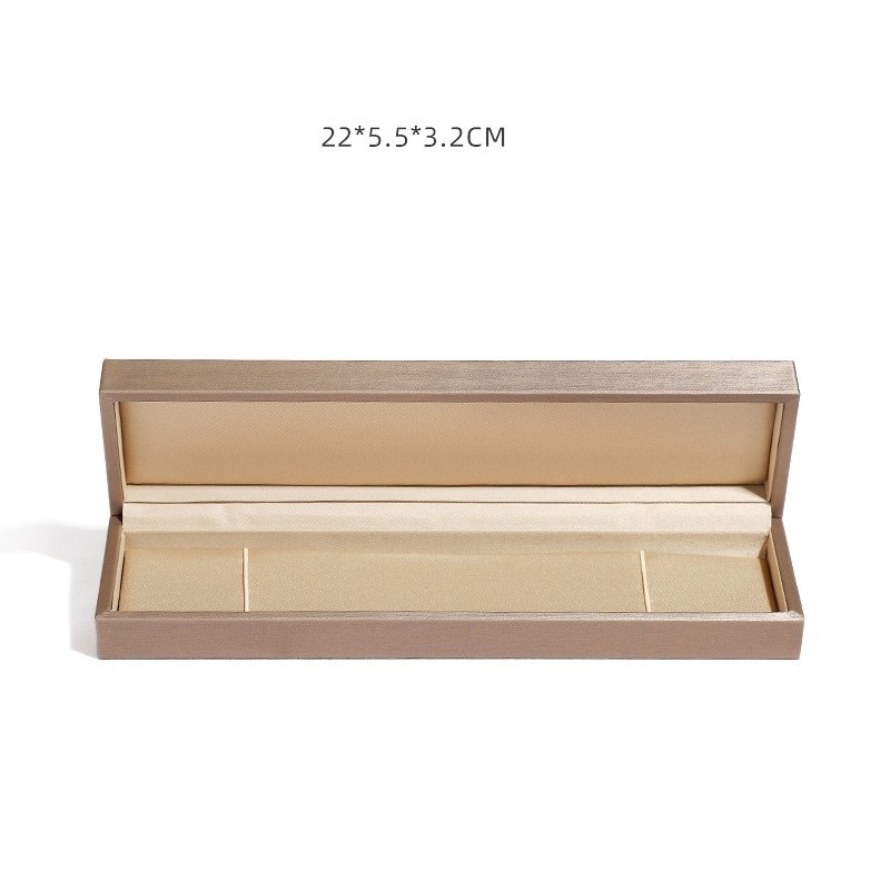 gold long chain box