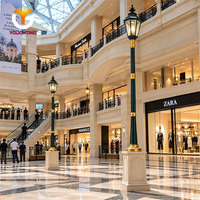 Lampadaire de jardin LED classique européen avec corps en aluminium étanche IP65 pour routes, centres commerciaux et projets paysagers