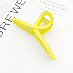 Qianji grosir klip cakar rambut plastik Matte untuk wanita aksesori rambut antiselip tahan lama warna-warni besar - Product Image 5