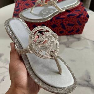 Sandalias de Playa de Verano para <span class=keywords><strong>Mujer</strong></span> de Diseño de Alta Calidad al por Mayor, con Diamantes y Cuero, Zapatos de Moda para <span class=keywords><strong>Mujer</strong></span> - Product Image 2