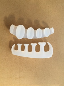 Séparateur d'orteils en gel de silicone pur, doux, durable et réutilisable pour le nail art - Product Image 6