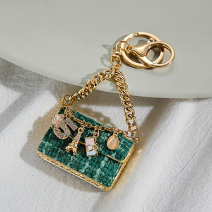 Mini sac chic en tweed avec porte-clés, breloque de luxe inspirée de <span class=keywords><strong>Paris</strong></span> avec strass numéro 5 et breloques Tour Eiffel, accessoire de sac mignon - Product Image 5