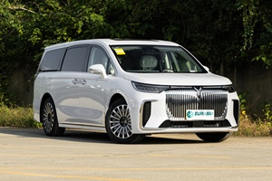 VOYAH Dreamer 2026, <span class=keywords><strong>voiture</strong></span> électrique chinoise <span class=keywords><strong>de</strong></span> haute qualité, purement électrique, 4 roues motrices, 7 places, nouveau véhicule utilitaire sport (MPV) à énergie nouvelle, avec <span class=keywords><strong>une</strong></span> autonomie <span class=keywords><strong>de</strong></span> 700 km et <span class=keywords><strong>une</strong></span> puissance <span class=keywords><strong>de</strong></span> 405 kW - Product Image 3