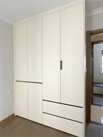 Meubles de rangement d'angle coulissants directement de l'usine : armoire, lit mezzanine en bois pour bébé avec penderie