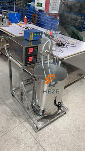 Machine de remplissage électrique commerciale pour liquides, crèmes, baumes, bougies, rouges à lèvres et cire de bougie - Product Image 3