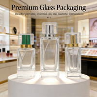 Flacon de parfum rectangulaire en verre épais rechargeable avec bouchon vide 30/50/100ml/Pompe pulvérisatrice personnalisée Cosmétique Soins de la peau Jiugao MOQ flexible
