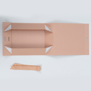 Großhandel Faltbare Weiße Kartonschachteln für Fliegen Geschenkboxen Einfarbig mit Individuellem Logo - Product Image 5