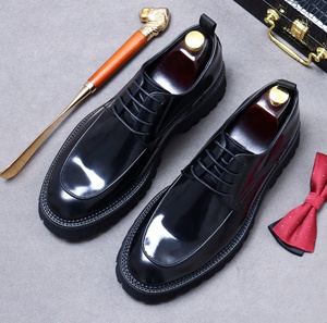 รองเท้าหนังแท้ลายดอกไม้สำหรับผู้ชาย กันน้ำ น้ำหนักเบา แบบสวม ทรงหัวแหลม สไตล์อังกฤษ พร้อมหัวเข็มขัด กันลื่น เหมาะสำหรับใส่ทำงาน - Product Image 5