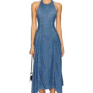 Robe en jean décontractée brodée de fleurs, en fausse fourrure écologique, respirante, longueur maxi, avec dentelle ajourée pour les journées d'été - Product Image 1