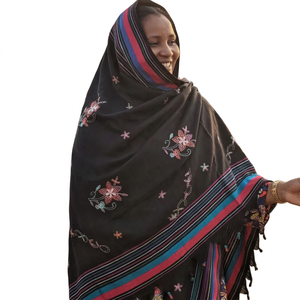 Pañuelo de Algodón Voile Personalizado al por Mayor para Mujer, con Bordado Floral y Rayas, Borlas, Ligero, Transpirable, Hiyab, Venta a Granel - Product Image 1