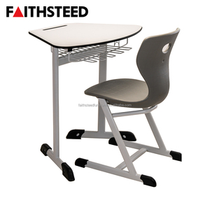 Set Scrivania e Sedia Ergonomica <span class=keywords><strong>Regolabile</strong></span> <span class=keywords><strong>in</strong></span> <span class=keywords><strong>Altezza</strong></span> per Studenti, Telaio <span class=keywords><strong>in</strong></span> Metallo Resistente, Tavolo e Sedia per Scuola Secondaria - Product Image 6