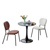 Chaise de salle à manger, mobilier de maison, design circulaire en maille style Instagram, dossier rembourré doux, sans accoudoirs, structure en fer, style luxe léger