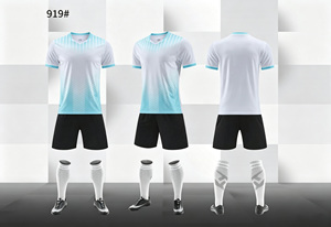 Seragam Klub Sepak Bola Sekolah 2026 Jersey Sepak Bola Logo Kustom Lengan Pendek Set Pakaian Olahraga Latihan Sepak Bola Pria Anak-anak Keluarga - Product Image 2