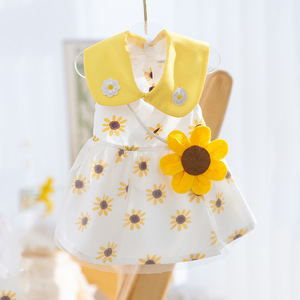 Robe d'été pour petits et moyens chiens et chats, motif floral 3D tournesol, jaune, en polyester, vêtements quatre saisons - Product Image 1