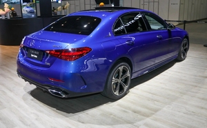 Mô hình 2024 Mercedes Benz w202 C-Class 300 mercedes-benzs C-Class Ba facelifts C 350 <span class=keywords><strong>EL</strong></span> - Product Image 3