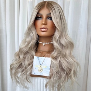 Qingdao Ombre <span class=keywords><strong>biondo</strong></span> <span class=keywords><strong>platino</strong></span> allentato a onde sciolte nodi invisibili cuticole vergini russi capelli allineati in pizzo trasparente <span class=keywords><strong>parrucche</strong></span> anteriori - Product Image 1
