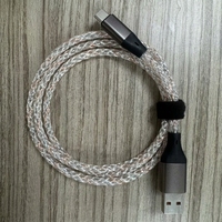 Câble de données USB Type-C en PVC lumineux 3-en-1 avec éclairage LED, charge rapide et ports USB multiples pour iPhone