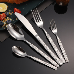Juego de cuchillo, tenedor y cuchara para carne de acero inoxidable 430 con diseño de grietas de hielo, cuchara para sopa/postre, vajilla occidental para hotel - Product Image 2
