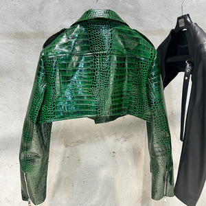 Giacca <span class=keywords><strong>in</strong></span> <span class=keywords><strong>Pelle</strong></span> Verde Stile Croc, Giacca <span class=keywords><strong>in</strong></span> <span class=keywords><strong>Pelle</strong></span> di Pecora, Giacca da Motociclista per <span class=keywords><strong>Donna</strong></span> - Product Image 2
