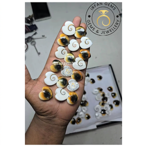 Gemas IRFAN de Alta Calidad, Ojo de Shiva, Corazón, Gema Natural Suelta, Cabujón, Formas Mixtas, 20-50 mm, Certificadas por Terceros, Rajasthan - Product Image 3