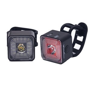 Kit d'éclairage extérieur rechargeable pour vélo, phares et feux arrière modifiés, accessoires de vélo, lumières à détection de freinage - Product Image 1