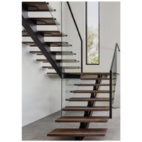 Escalier en bois massif avec garde-corps en verre droit Anewson