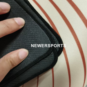Base antidérapante imperméable blanc noir blanc taille personnalisée motif bureau gaming <span class=keywords><strong>grand</strong></span> XL XXL <span class=keywords><strong>tapis</strong></span> <span class=keywords><strong>de</strong></span> bureau en caoutchouc <span class=keywords><strong>tapis</strong></span> <span class=keywords><strong>de</strong></span> <span class=keywords><strong>souris</strong></span> promotionnel - Product Image 3