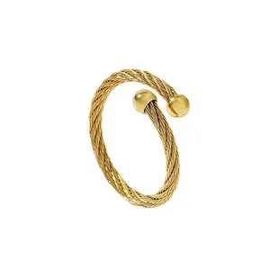 للبيع بالجملة خاتم عصري بسيط مطلي بالذهب من الفولاذ المقاوم للصدأ بموضة بسيطة يمكن ضبطها
