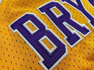 Precio de Fábrica <span class=keywords><strong>Demar</strong></span> DeRozan # Camiseta de Baloncesto Retro de la Universidad de EE. UU. Número 10 - Product Image 5