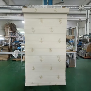 Tende a Rullo Zebra con Motore Elettrico Integrato per Finestre alla Francese - Product Image 5