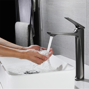 Grifo monomando de latón para lavabo de baño con válvula cerámica y montaje en encimera - Product Image 1