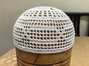 Chapeau brodé au crochet en <span class=keywords><strong>coton</strong></span> pur <span class=keywords><strong>DMC</strong></span> tissé à la main, unisexe, blanc, pour voyage, plage, sport, décontracté, cadeau islamique - Product Image 4