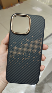 Pour iPhone 16 <span class=keywords><strong>Pro</strong></span> <span class=keywords><strong>Max</strong></span> housse de téléphone magnétique sans fil charge fibre de carbone motif anti-chute étui de protection - Product Image 6