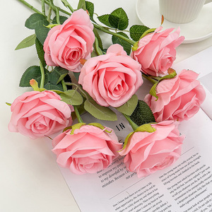 Roses artificielles en tissu de soie Gardenia, rouge, 12 pièces, décoration de mariage, décoration de la maison, bouquet pour la Saint-Valentin - Product Image 4