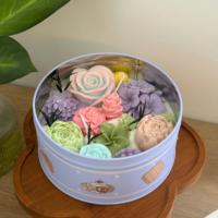 Boîte ronde en fer pour desserts et bougies aromatiques en forme de plante florale, cadeaux d'anniversaire de niche, souvenirs, parfums d'intérieur