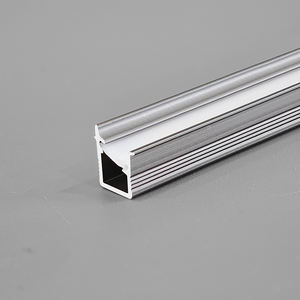 45 °   Profilé en aluminium LED incliné pour éclairage de meuble, éclairage de vitrine, 20x11mm avec couvercle en PC - Product Image 2