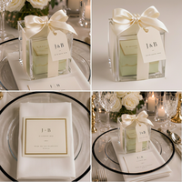 Présentoir magnétique transparent moderne et écologique en acrylique pour boîte cadeau de mariage, autoportant, surface polie, logo gravé
