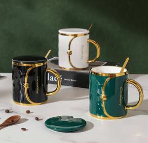 Juego de tazas de té y café de porcelana con borde dorado de lujo personalizado, taza con forma de bolso, diseño clásico, ocasión de regreso a la escuela, incluye cuchara - Product Image 1