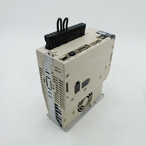 SGDV-3R8A11A SGMGH-09ACA6C SGM7G-20AFC61 SGMP-02A3TM11 CIMR-AC4A0072AAA SGMPS-02ADA61 Variador de Frecuencia - Product Image 6