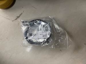 สายเคเบิลเซ็นเซอร์ไฟเบอร์ออปติก Keyence รุ่น PM-F24 ของแท้ใหม่ 100% - Product Image 1