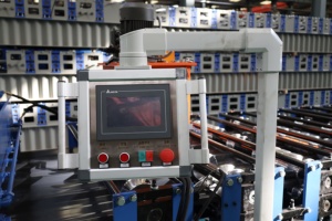 Máquina Automática para Fabricar Perfiles de Canaletas de Lluvia para Techos de Acero Color Aluminio a Bajo Precio con Velocidad de 10-20 m/min - Product Image 3