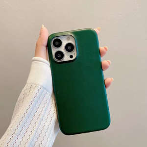 Coque de protection antichoc de luxe en similicuir avec bords enveloppés, design tendance, plusieurs couleurs, pour téléphone portable 15 Pro Max - Product Image 4